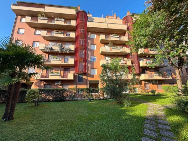 appartamento in vendita a Bergamo in zona Borgo Palazzo