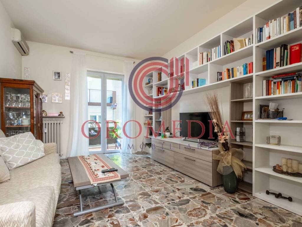 appartamento in vendita a Bergamo in zona Bergamo Centro