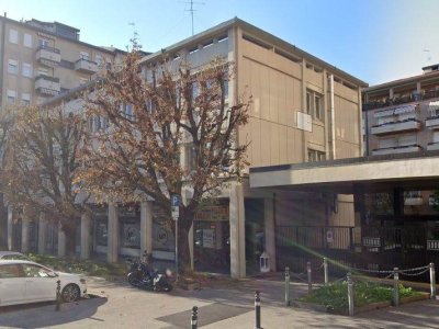 ufficio in vendita a Bergamo in zona Bergamo Centro