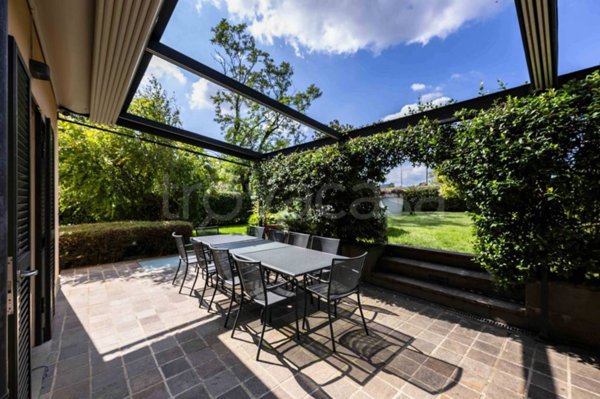 casa indipendente in vendita a Bergamo in zona Redona