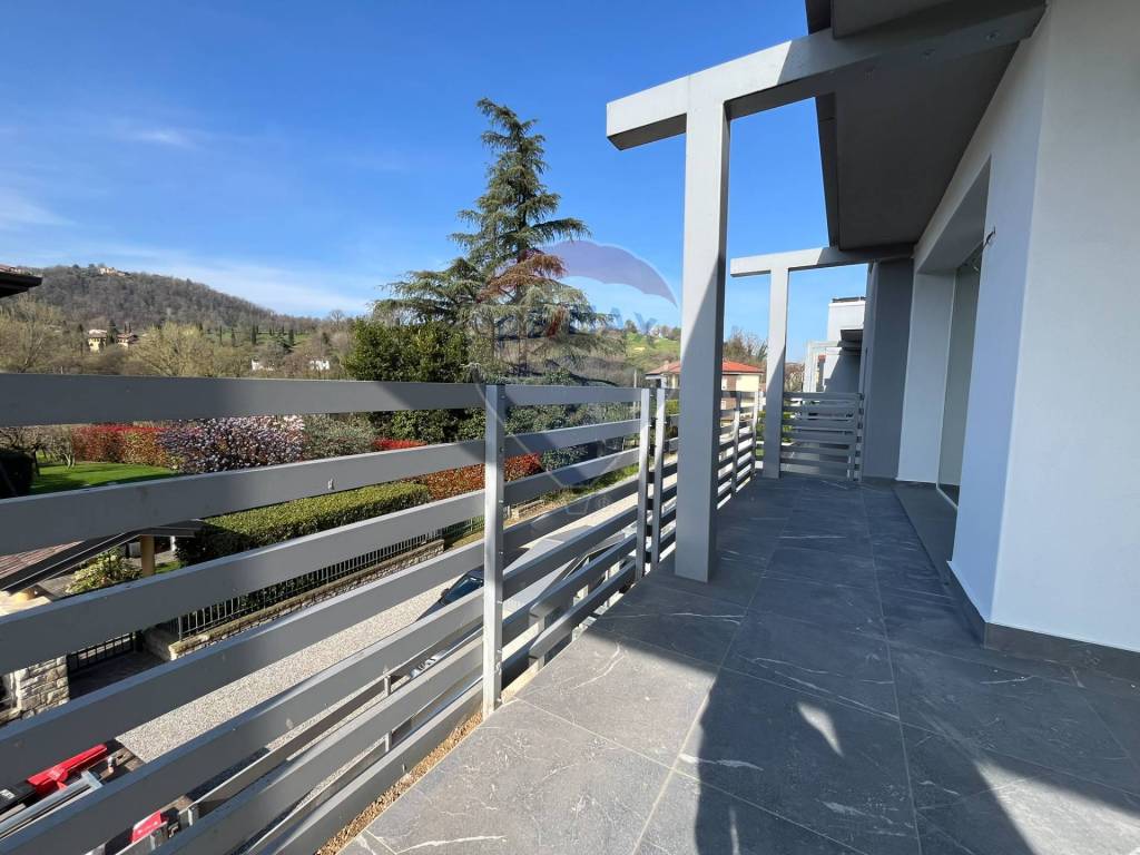 casa indipendente in vendita a Bergamo in zona Valtesse/Valverde