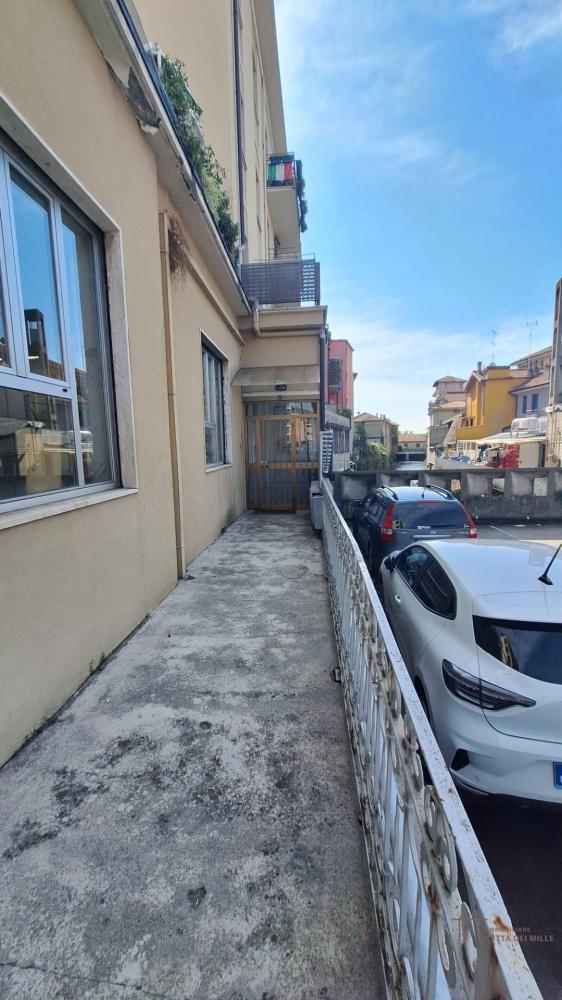 locale di sgombero in vendita a Bergamo