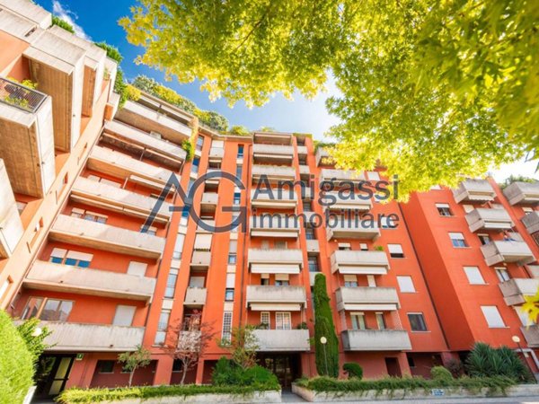 appartamento in vendita a Bergamo in zona Canovine