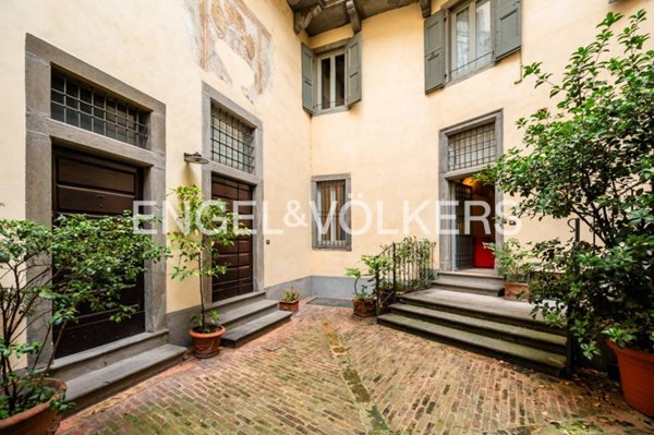 appartamento in vendita a Bergamo in zona Città Alta
