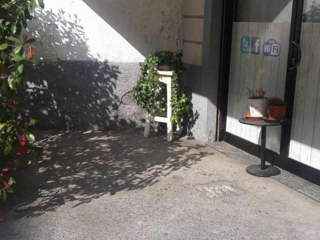 negozio in vendita a Bergamo in zona Longuelo