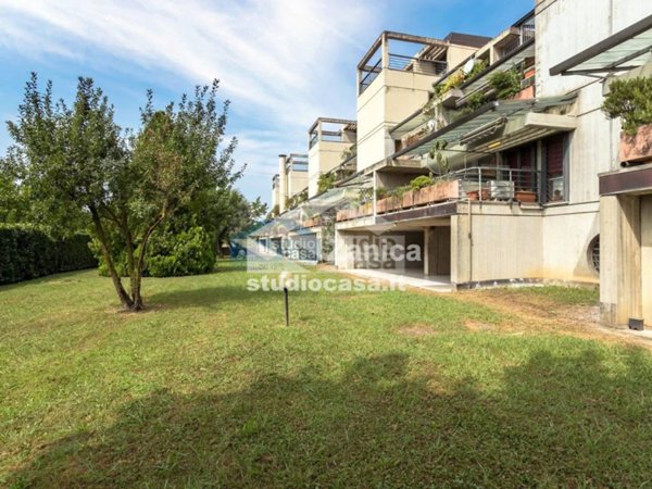 appartamento in vendita a Bergamo in zona Colognola