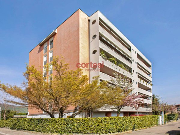 appartamento in vendita a Bergamo in zona Monterosso