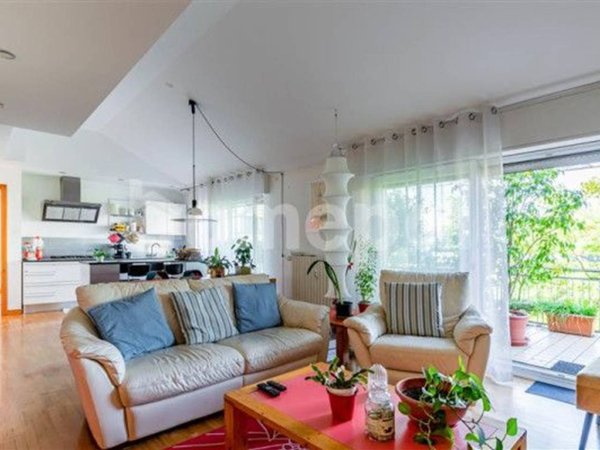 appartamento in vendita a Bergamo in zona Borgo Santa Caterina