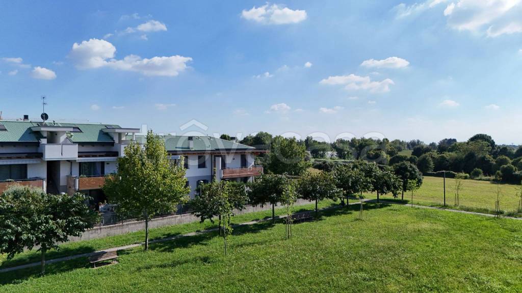 appartamento in vendita a Bergamo in zona Colognola