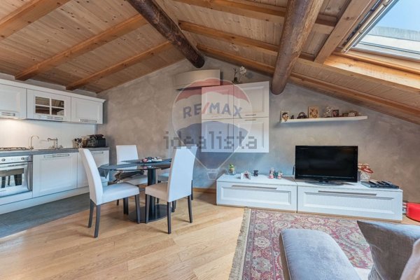 appartamento in vendita a Bergamo in zona Città Alta