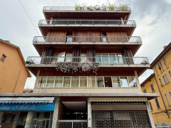 appartamento in vendita a Bergamo in zona Bergamo Centro