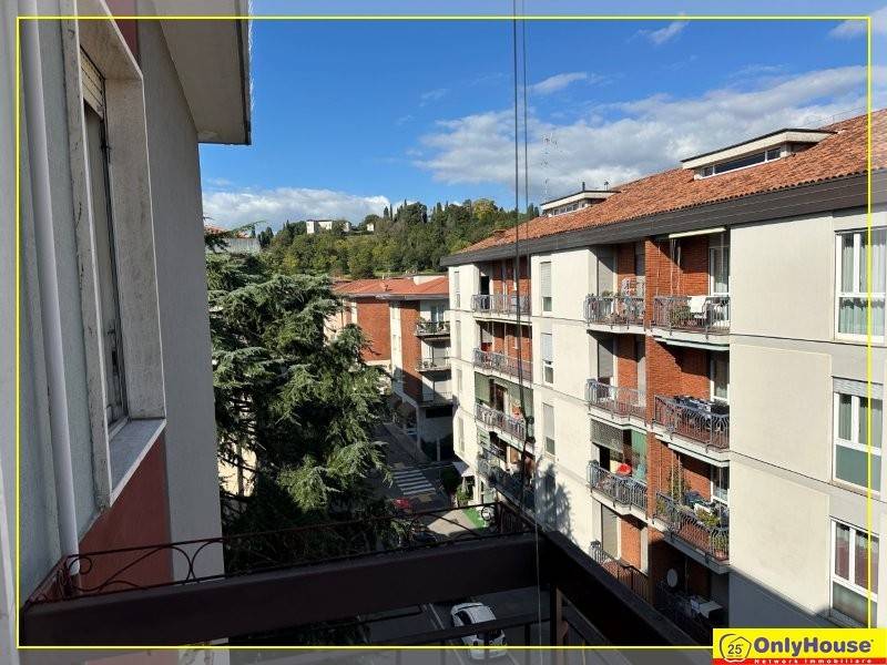 appartamento in vendita a Bergamo in zona Loreto