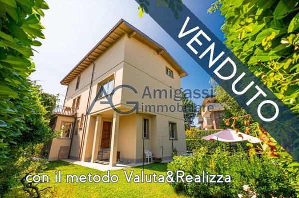 appartamento in vendita a Bergamo in zona Borgo Santa Caterina
