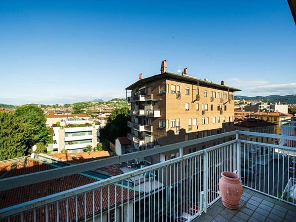 appartamento in vendita a Bergamo in zona Città Alta