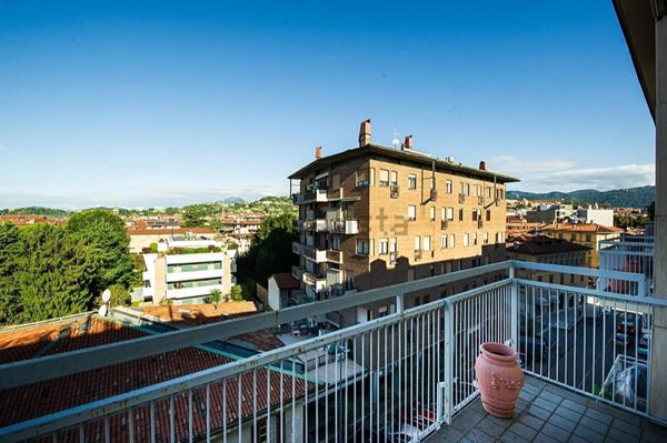 appartamento in vendita a Bergamo in zona Città Alta
