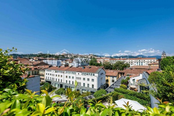 appartamento in vendita a Bergamo in zona Bergamo Centro