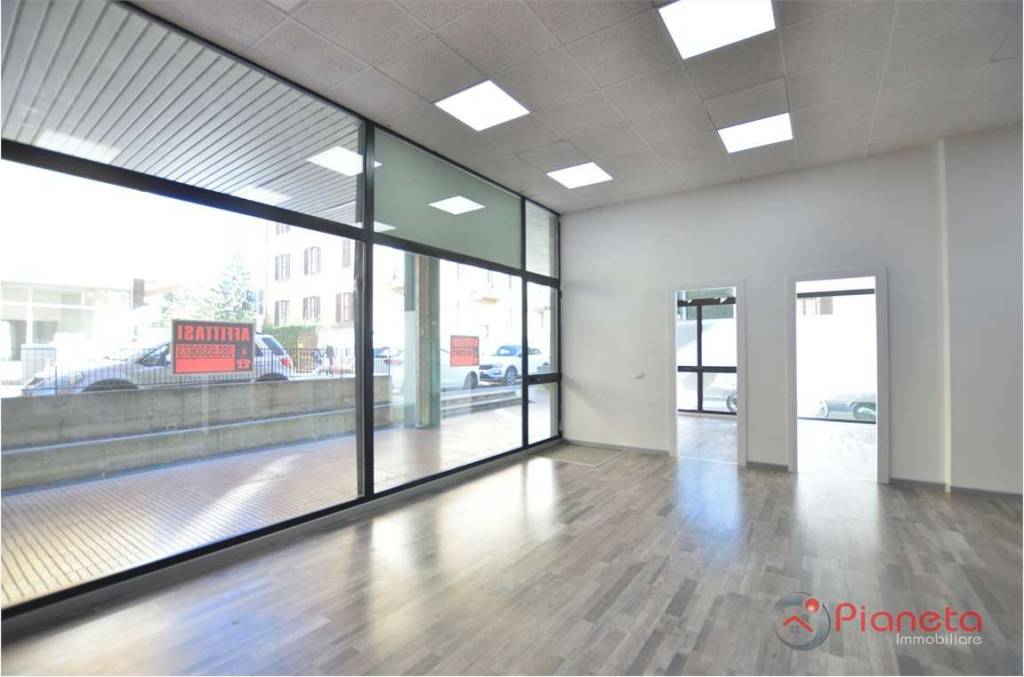ufficio in vendita a Bergamo in zona Redona