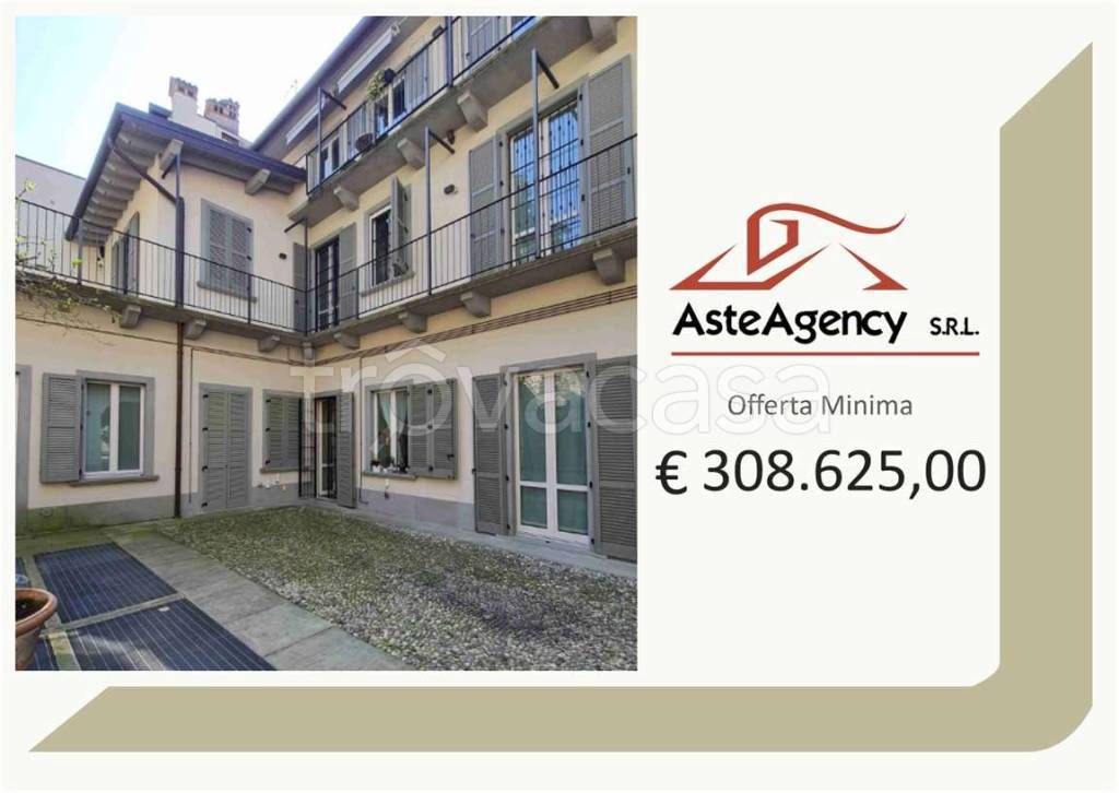 appartamento in vendita a Bergamo in zona Città Alta
