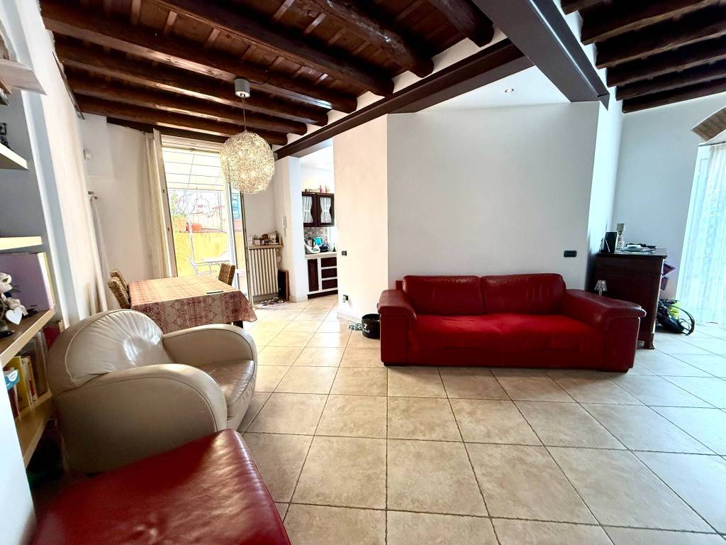 appartamento in vendita a Bergamo in zona Bergamo Centro