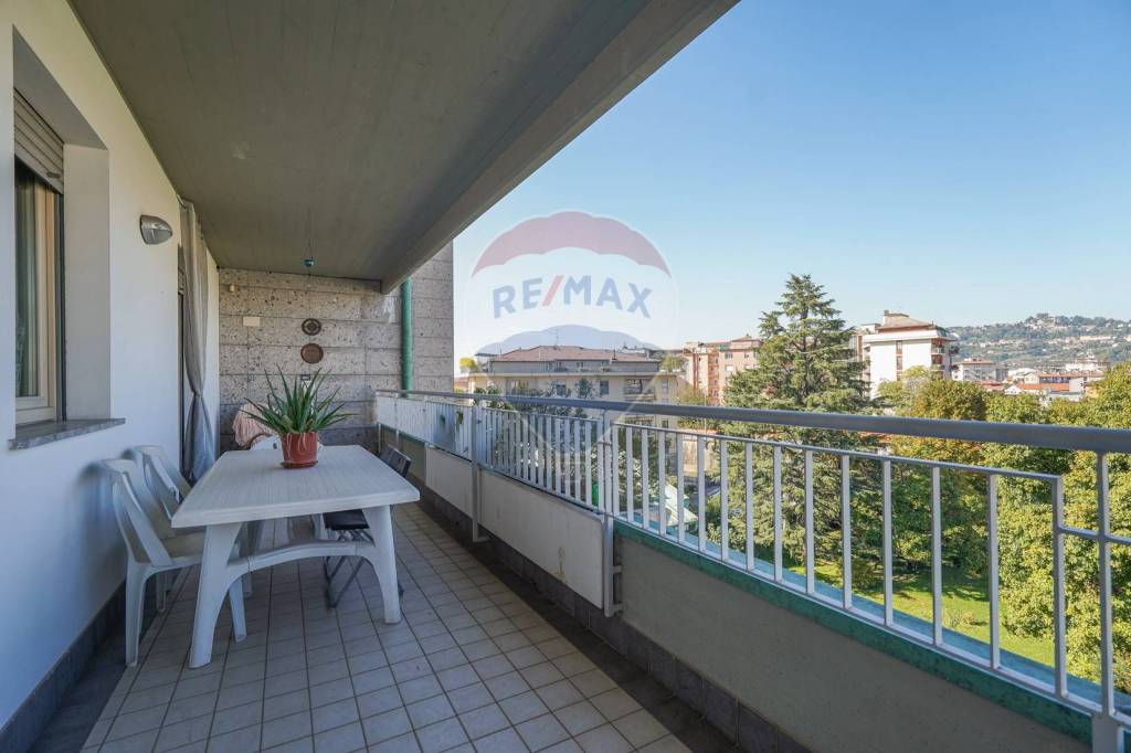 appartamento in vendita a Bergamo in zona Canovine