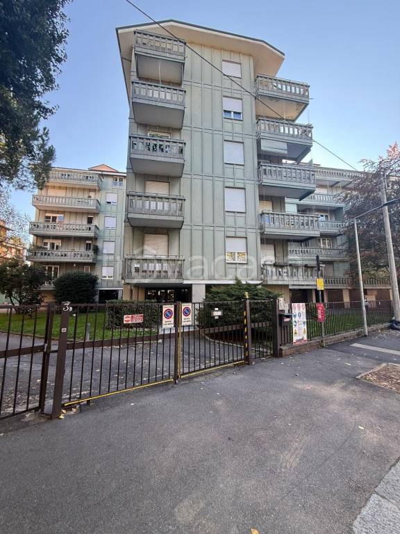 appartamento in vendita a Bergamo in zona Conca Fiorita