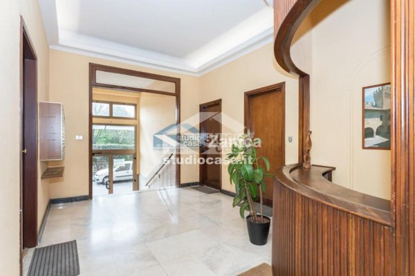 appartamento in vendita a Bergamo in zona Borgo Pignolo