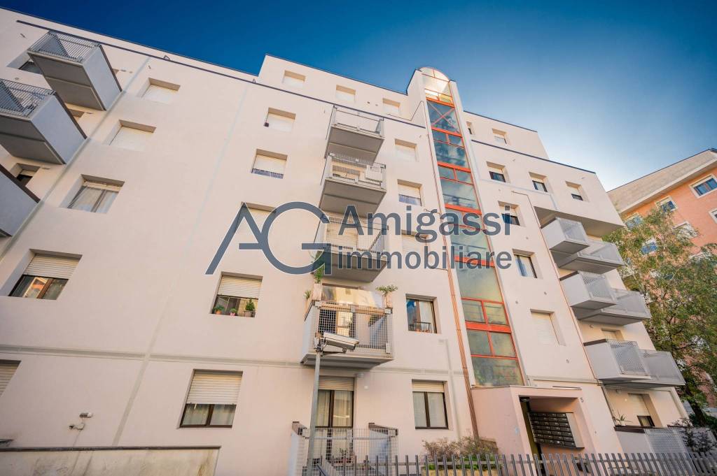 appartamento in vendita a Bergamo in zona Borgo Palazzo