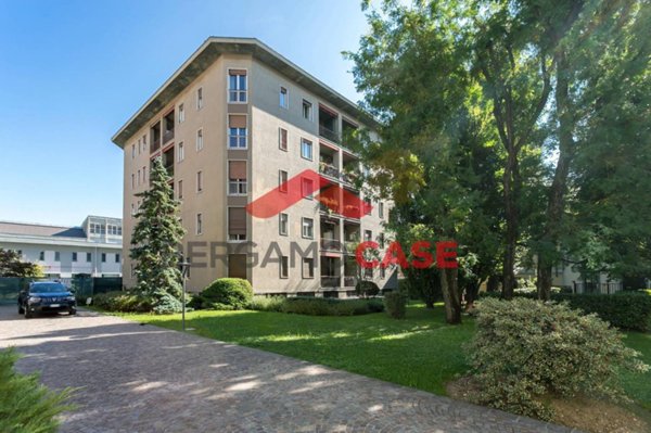 appartamento in vendita a Bergamo in zona Conca Fiorita