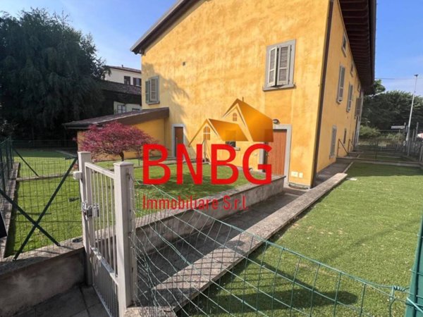 casa indipendente in vendita a Bergamo in zona Malpensata