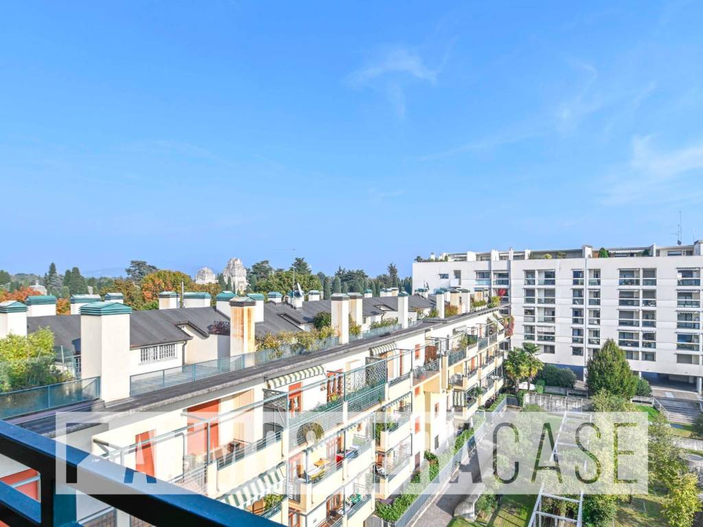 appartamento in vendita a Bergamo in zona Borgo Palazzo