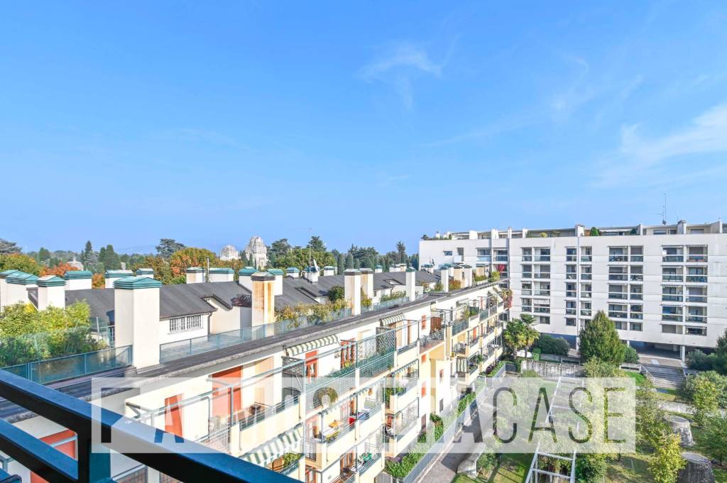 appartamento in vendita a Bergamo in zona Borgo Palazzo