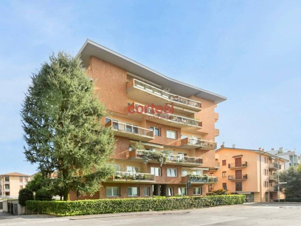 appartamento in vendita a Bergamo in zona Colognola