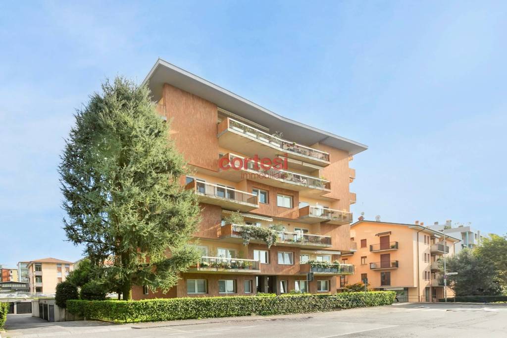 appartamento in vendita a Bergamo in zona Canovine