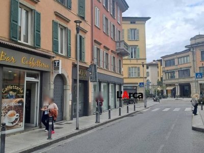 appartamento in vendita a Bergamo in zona Bergamo Centro