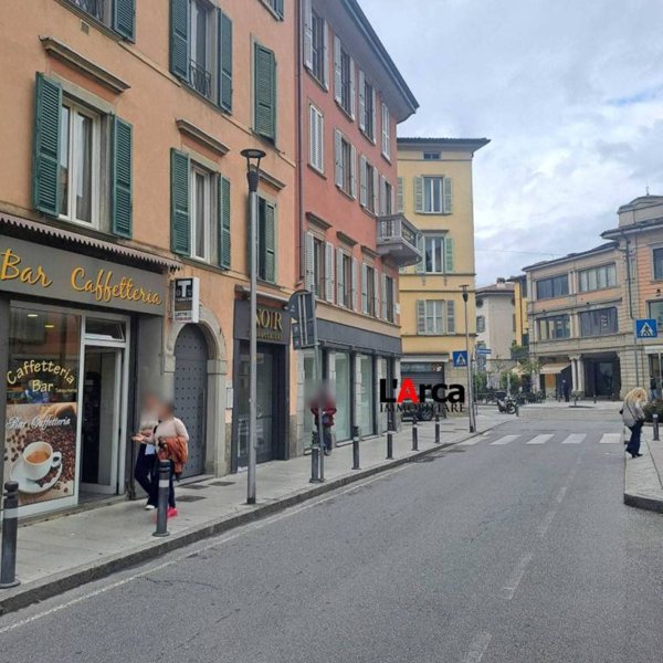 appartamento in vendita a Bergamo in zona Bergamo Centro