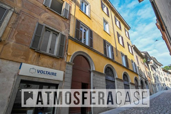 appartamento in vendita a Bergamo in zona Borgo Pignolo