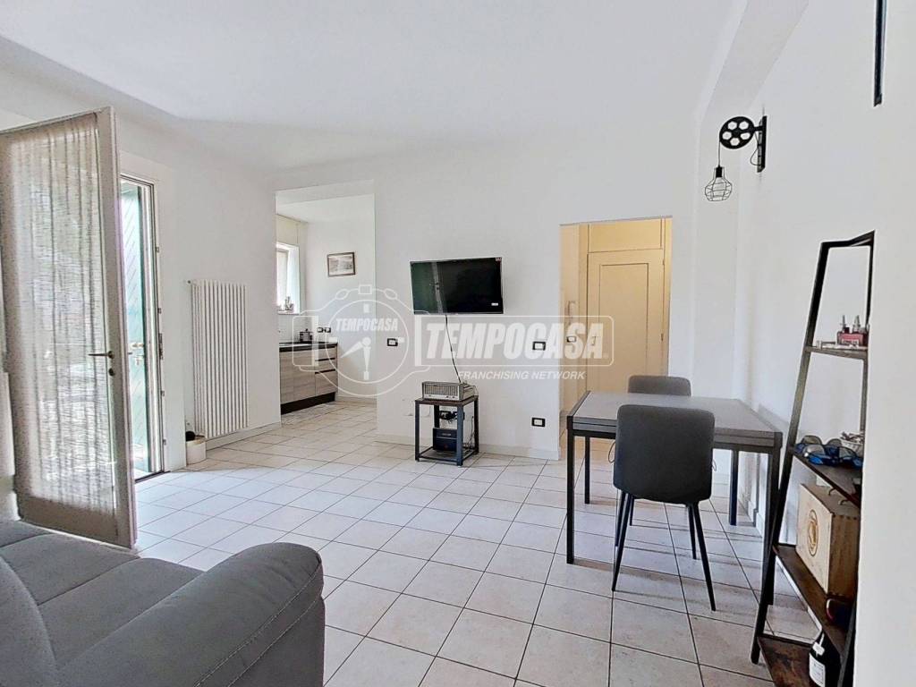 appartamento in vendita a Bergamo in zona Borgo Santa Caterina