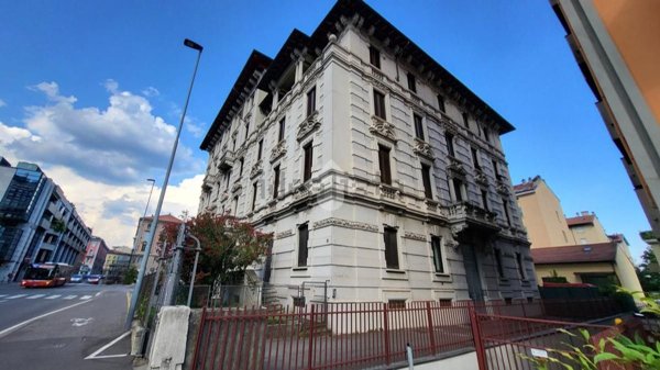 appartamento in vendita a Bergamo in zona Bergamo Centro