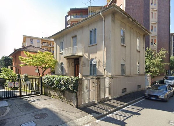 casa indipendente in vendita a Bergamo