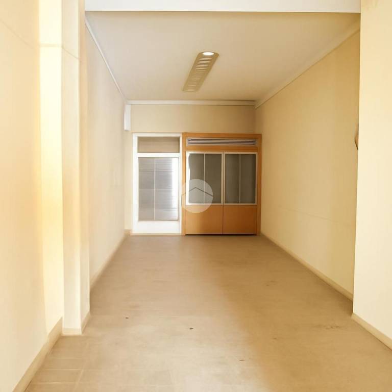 negozio in vendita a Bergamo in zona Celadina