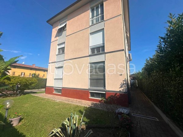 appartamento in vendita a Bergamo in zona Canovine