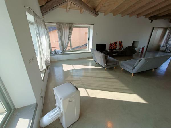 appartamento in vendita a Bergamo in zona Borgo Palazzo