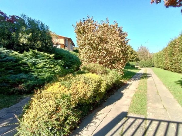 villa in vendita a Bergamo in zona Loreto