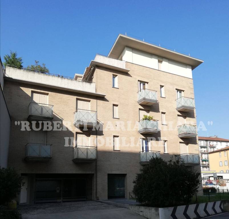 appartamento in vendita a Bergamo in zona Bergamo Centro