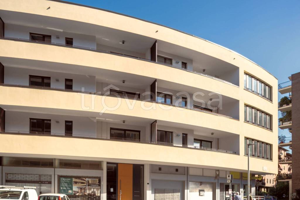 appartamento in vendita a Bergamo in zona Borgo Palazzo