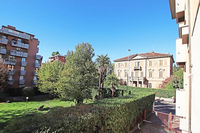 appartamento in vendita a Bergamo in zona Bergamo Centro