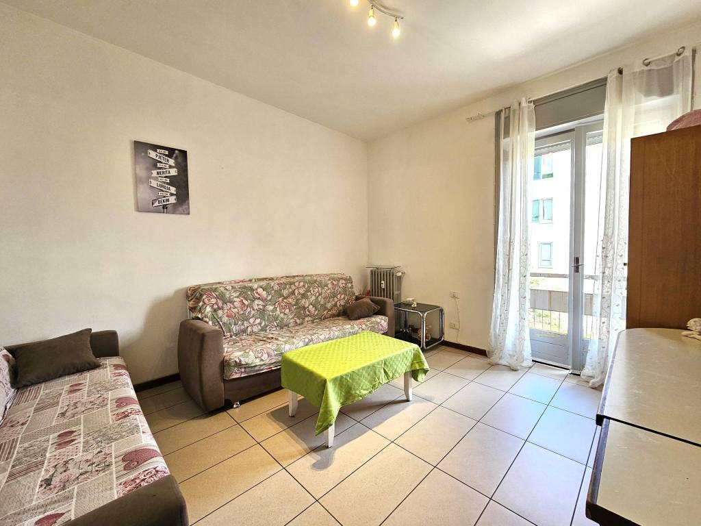 appartamento in vendita a Bergamo in zona Colognola