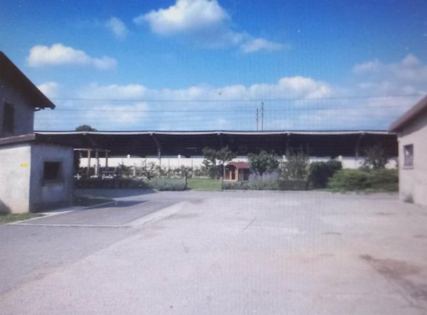 casale in vendita a Bergamo in zona Borgo Pignolo