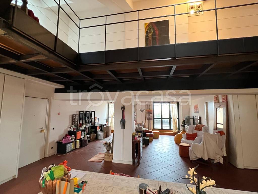 appartamento in vendita a Bergamo in zona Città Alta