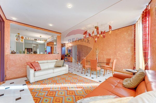 appartamento in vendita a Bergamo in zona Borgo Palazzo